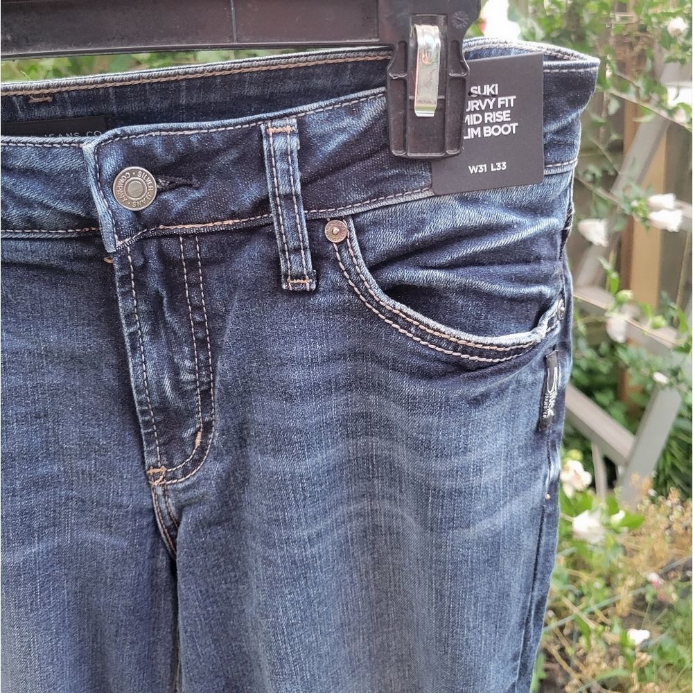 Silver Jeans - Picture 4 of 13